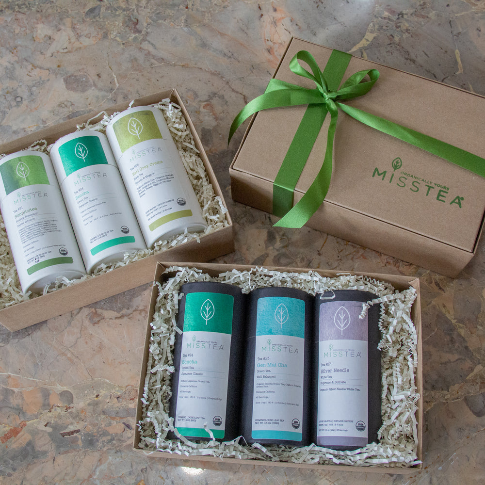 
                      
                        Green Tea Gift Box
                      
                    