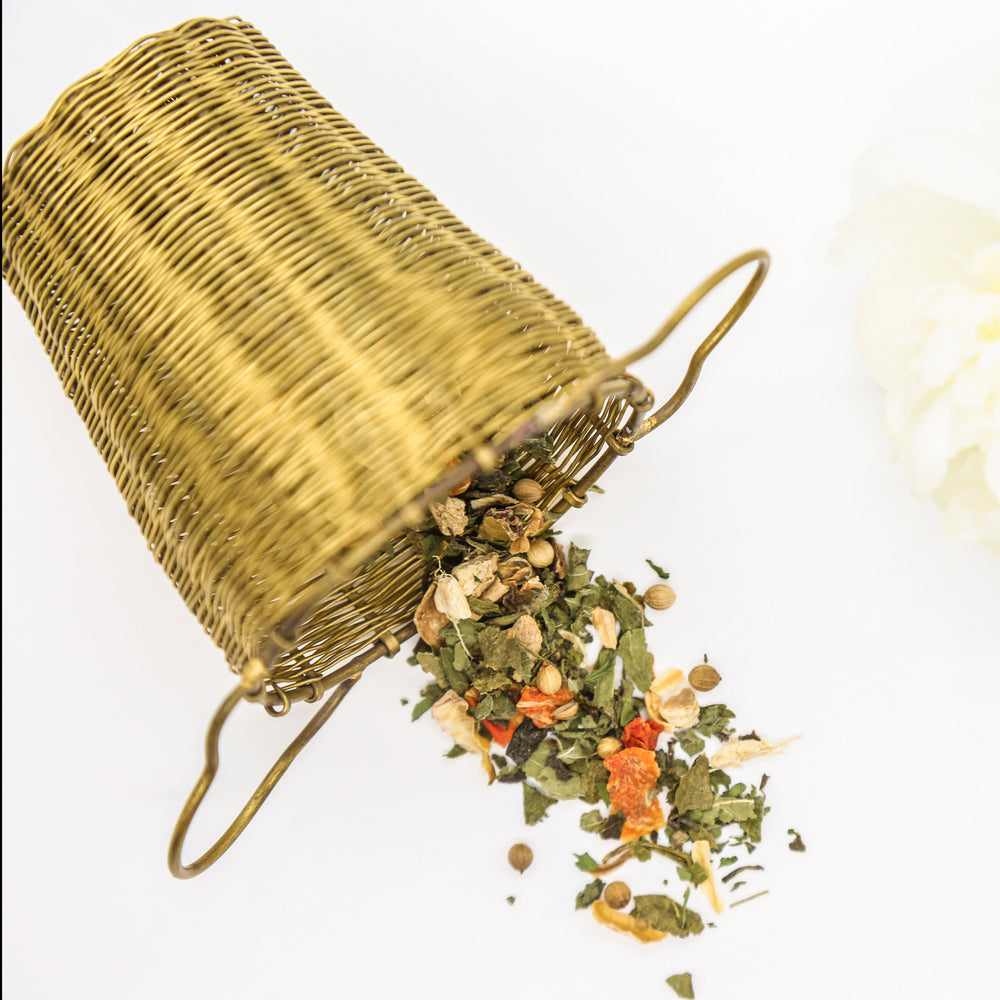 
                      
                        Golden Handmade Tea Infuser
                      
                    